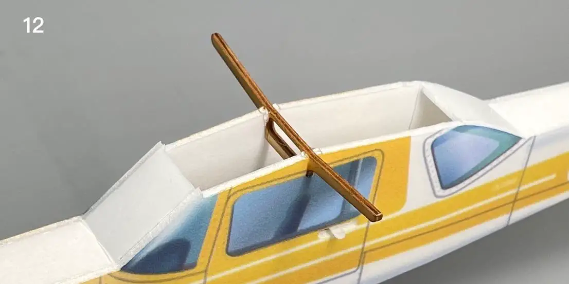 Minimum RC Cessna-152 Airplane - Overview 12