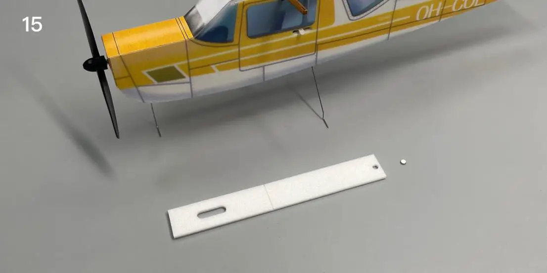 Minimum RC Cessna-152 Airplane - Overview 15