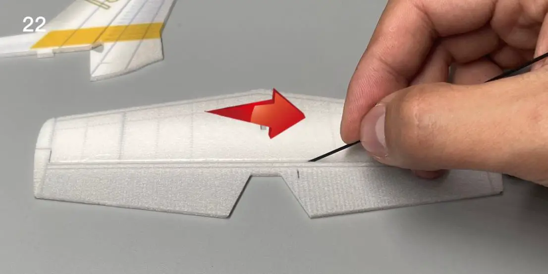 Minimum RC Cessna-152 Airplane - Overview 22