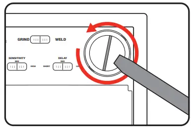 ozito ADWH 011 Auto Darkening Welding Helmet - Changing The Battery