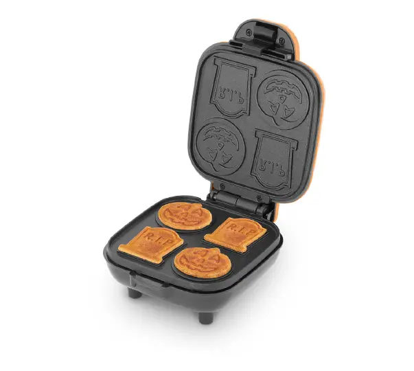 Dash Halloween Mini Dog Treat Maker Ddtmh200 User Manual