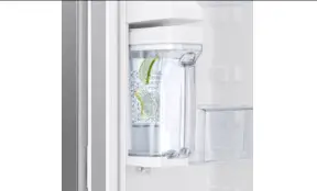 SAMSUNG 5021 Series Refrigerator - Image 1.