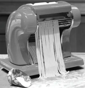 WESTON 01 0601 W Deluxe Electric Pasta Machine