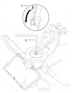 TIGHTENING THE HANDLEBAR STEM