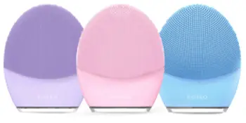 FOREO LUNA 3 Smart Facial Cleansing and Firming Massage -