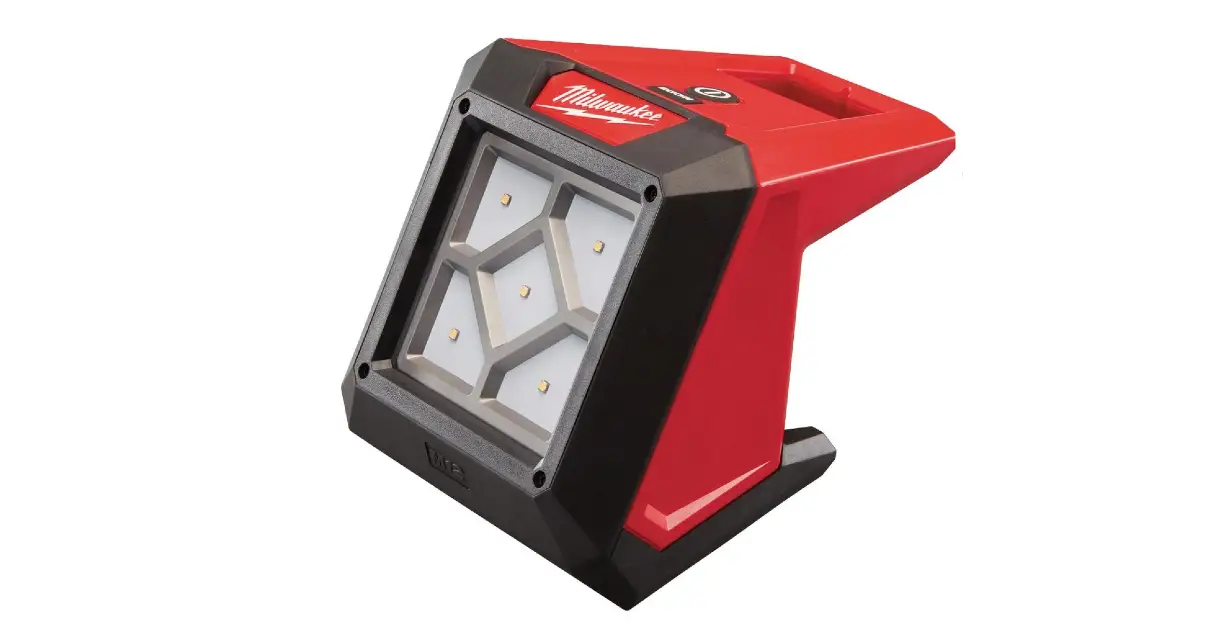Milwaukee 2364-20 M12 Rover Compact Flood Light User Manual Milwaukee 2364-20 M12 Rover Compact Flood Light User Manual