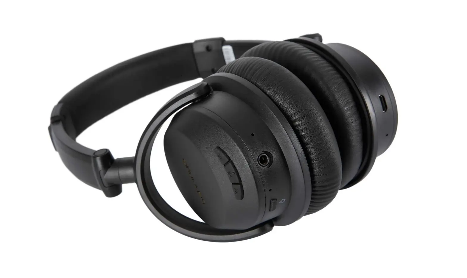 Behringer Wireless Headphone With Bluetooth Wireless Technology Connectivity User Guide Behringer Wireless Headphone With Bluetooth Wireless Technology Connectivity User Guide