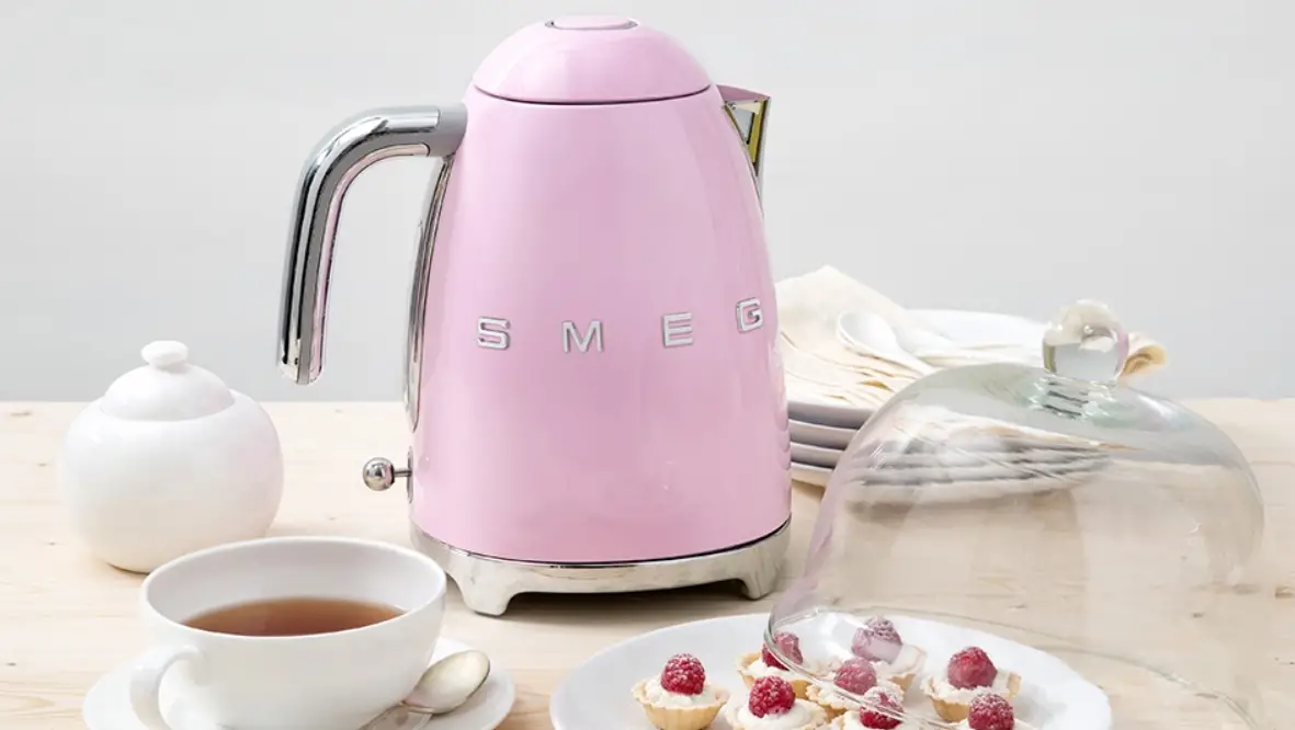 Smeg Klf03 Pastel Blue Electric Kettle Instruction Manual