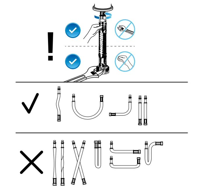 deante-BQH-X28-R-Black-Hyacinth-Washbasin-Mixer-FIG-1