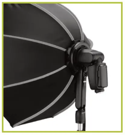 Angler FB-20K FastBox Series - Insert your flash into the adapter