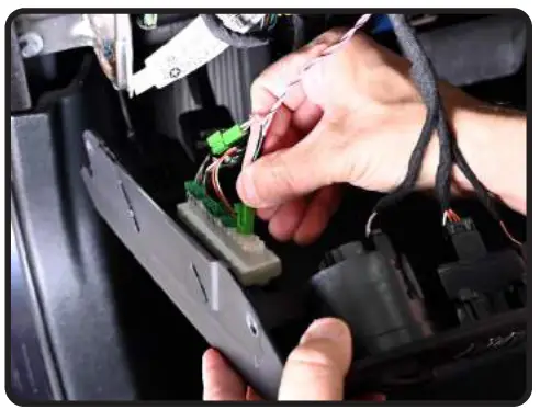 PAC SRK-CHR15H 2015-2021 Dodge Charger - Routing Media Hub Cables4