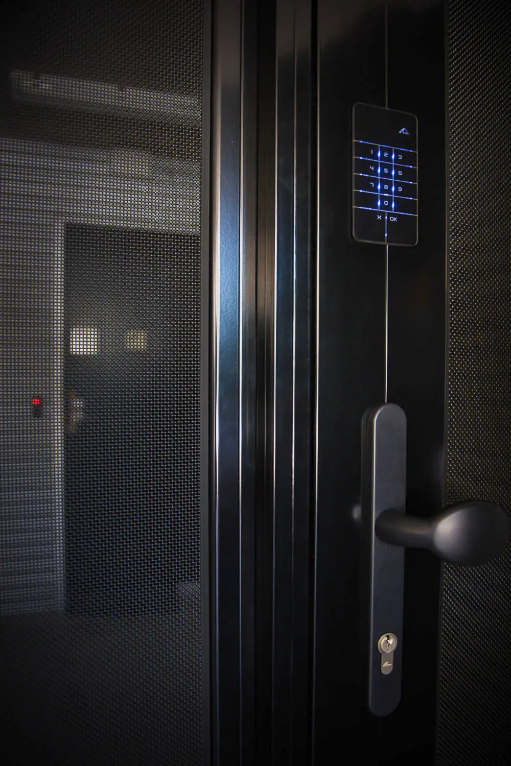 Crimsafe Iq Datasheet