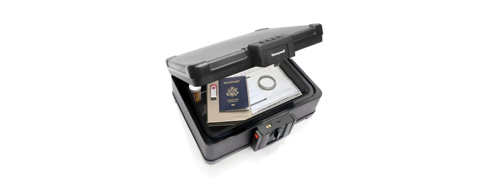Honeywell 1553 Programmable Digital Lock Waterproof Fire Chest User Guide