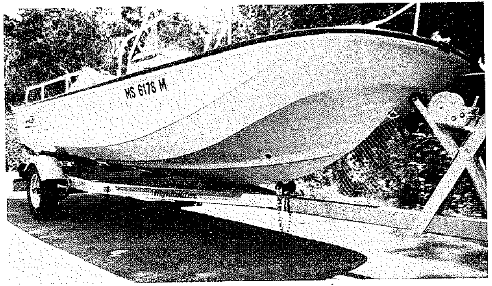 BOSTON WHALER 9Foot Boat - FIGURE 19