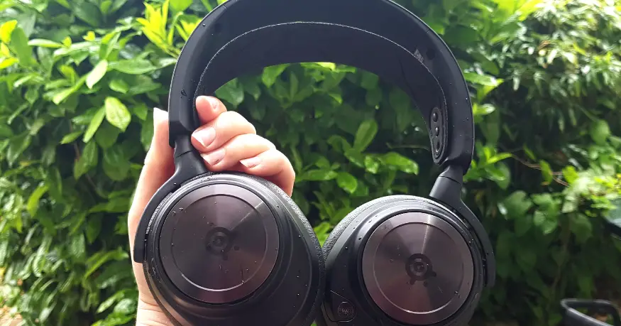 Steelseries Arctis Nova 1 Wireless Headphone User Guide