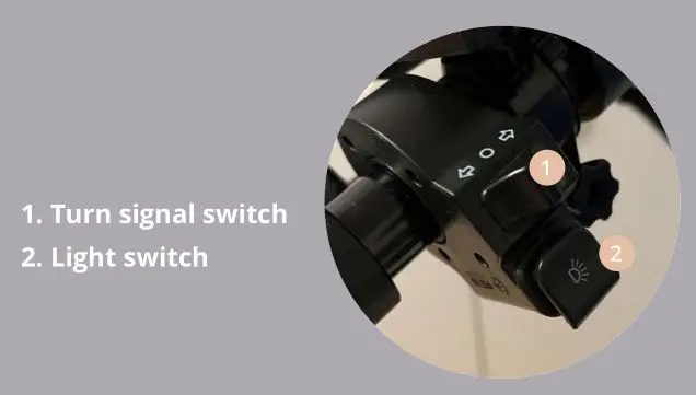 VMAX R25 PERFORMANCE - Turn signal and light switch