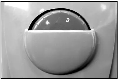 Clarke OFR9-200 2KW Oil Filled Radiator - thermostat4