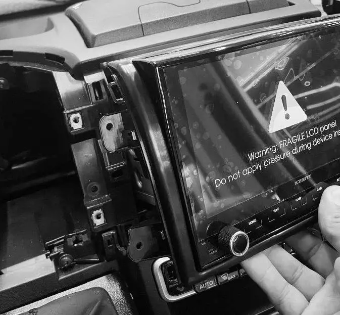 XZENT-X-F270-Car-Multimedia-and-Navigation-Systems-13