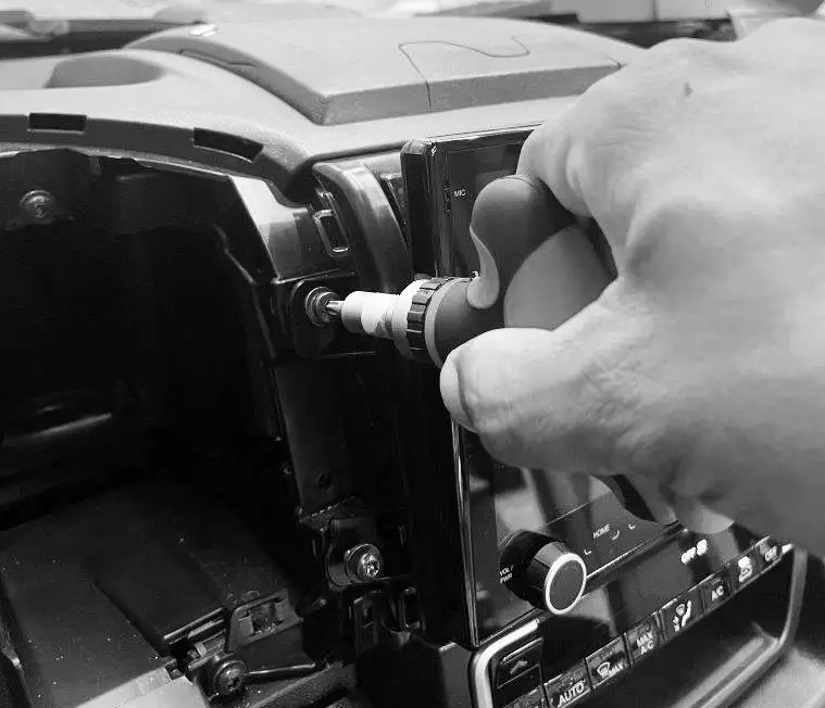 XZENT-X-F270-Car-Multimedia-and-Navigation-Systems-14