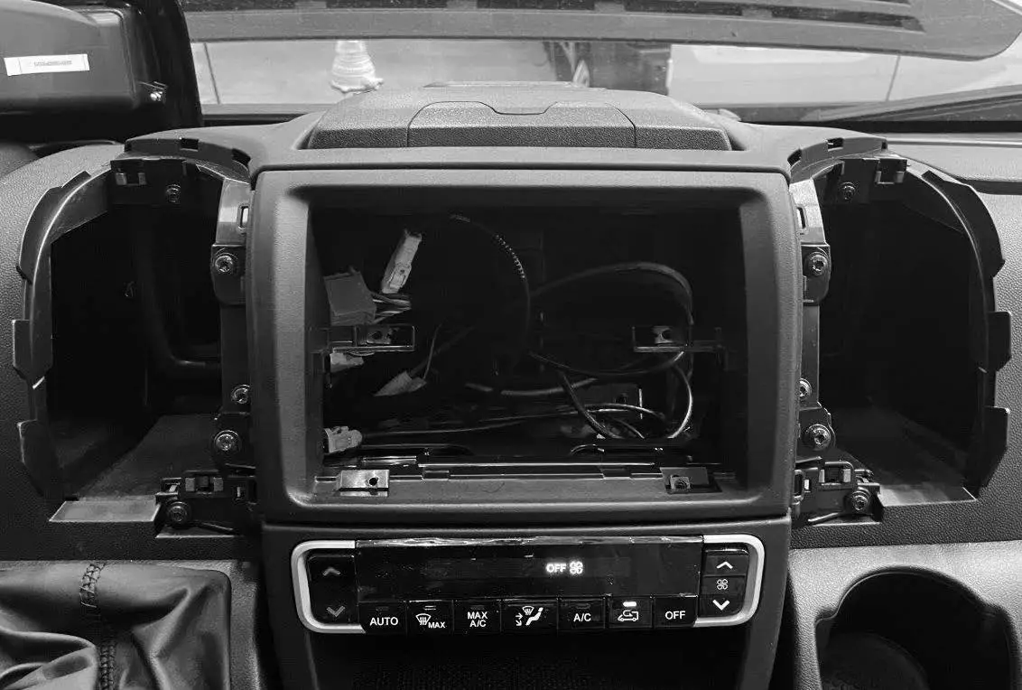 XZENT-X-F270-Car-Multimedia-and-Navigation-Systems-8