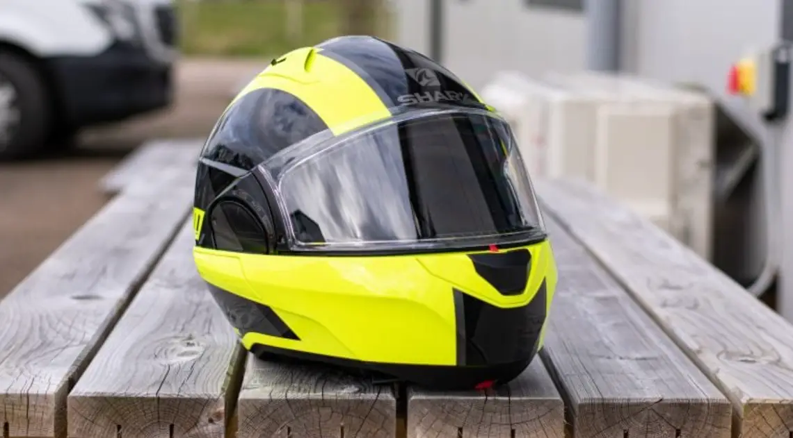 Shark Helmets Evo-es Motorcycle Helmet Owner's Manual