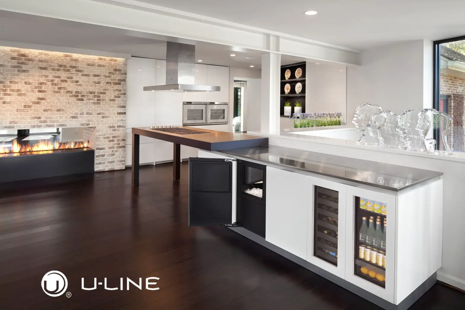 U-line Ada Series 24 Inch Glass Door Refrigerator User Guide U-line Ada Series 24 Inch Glass Door Refrigerator User Guide