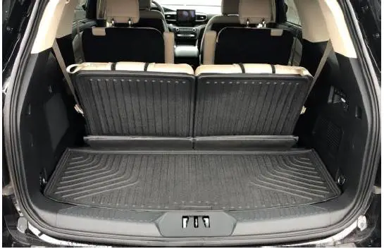 HUSKY 2232 WeatherBeater Cargo Floor Liner 4