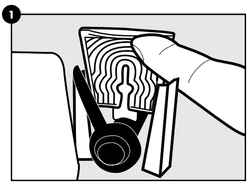 PetSafe PWW00 14402 Drinkwell Mini Pet Fountain - pulling