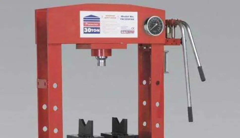 Sealey Yk309fah.v2 30 Tonne Floor Type Air Or Hydraulic Press With Foot Pedal Instructions Sealey Yk309fah.v2 30 Tonne Floor Type Air Or Hydraulic Press With Foot Pedal Instructions