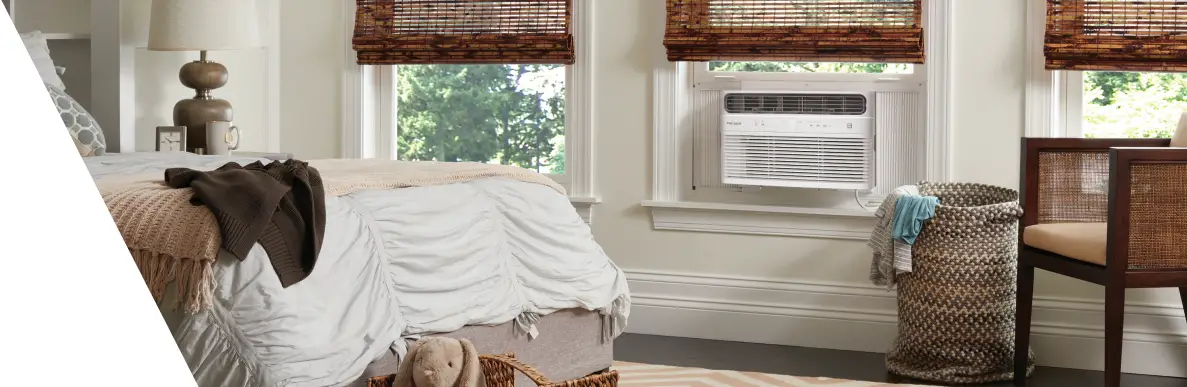 FRIGIDAIRE FHWC084WB1 8,000 BTU 115 V AC top