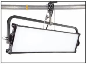 KINO FLO DIV-L31XCU Diva-Lite 41 LED DMX - Yoke Mount