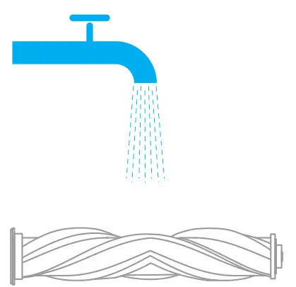 dreametech T10 Cordless Vacuum Cleaner - rinse the roller brush