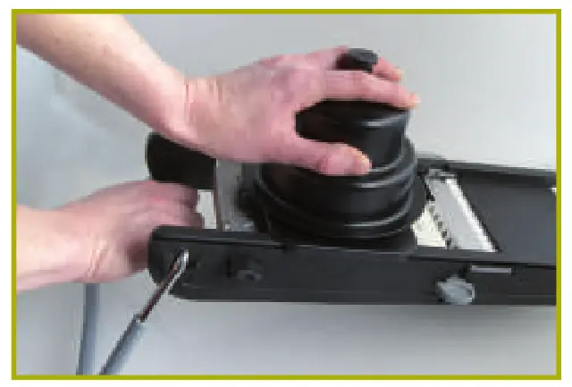 emga 001 100 swing plus de Buyer - fig10