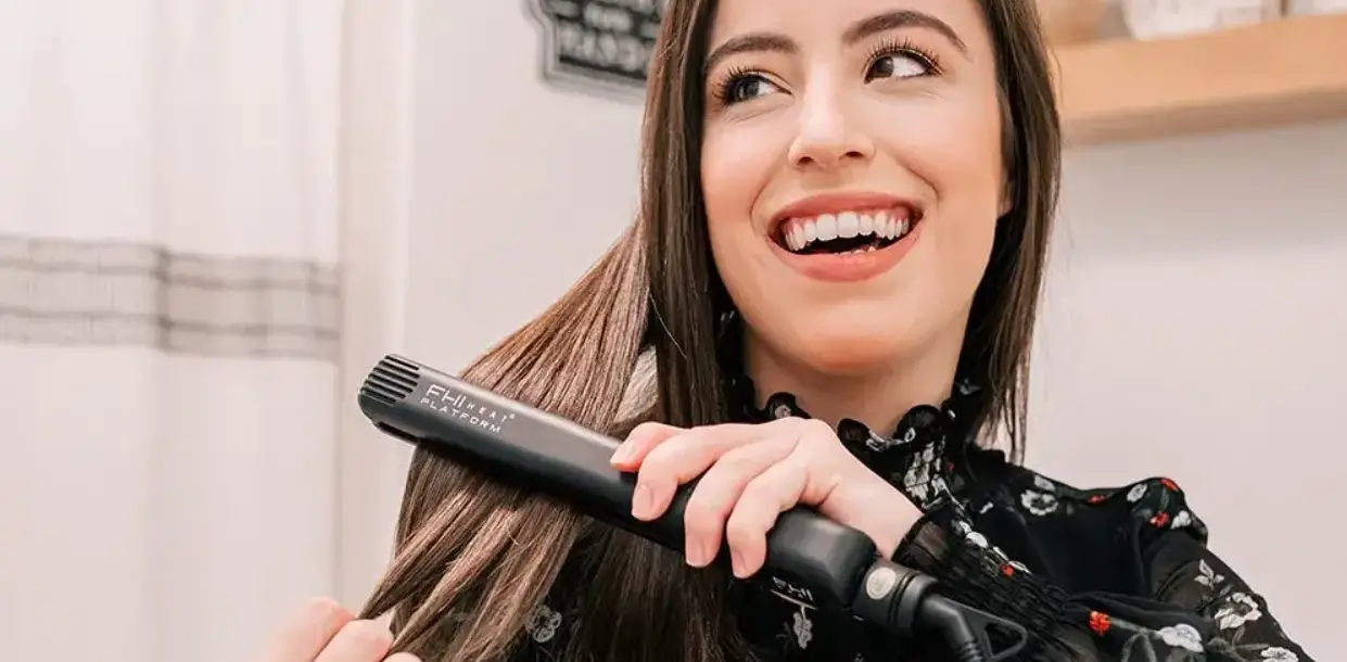 Hyundai Hha162204 Ionic Ceramic Hair Straightener User Manual