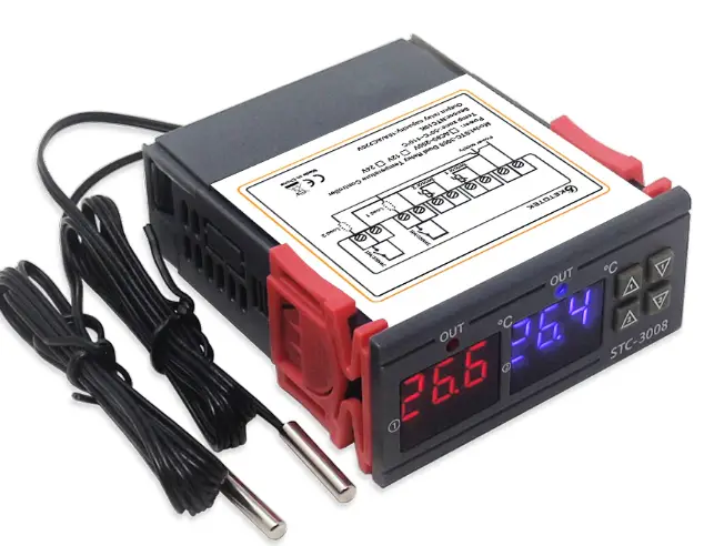 Amati-STC-3008-Dual-display-two-way-thermostat-PRODUCT