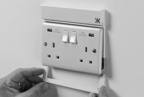 Knightsbridge Fold Away Phone Holder fig 1