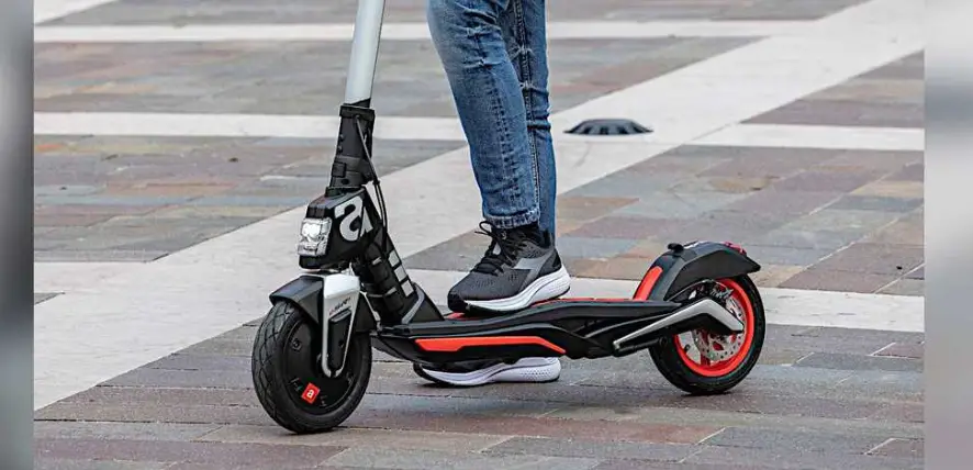 Aprilia Esr1 Electric Scooter User Manual