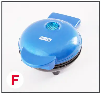 DASH D DMWD001 Dreidel Mini Waffle Maker - using your Mini Waffle Maker 10
