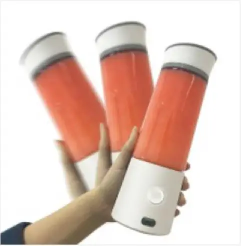 KACSOO Potable Rechargeable Blender - Operation 4