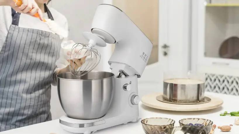 Conrad Km-w5l001 Stand Mixer Instruction Manual Conrad Km-w5l001 Stand Mixer Instruction Manual