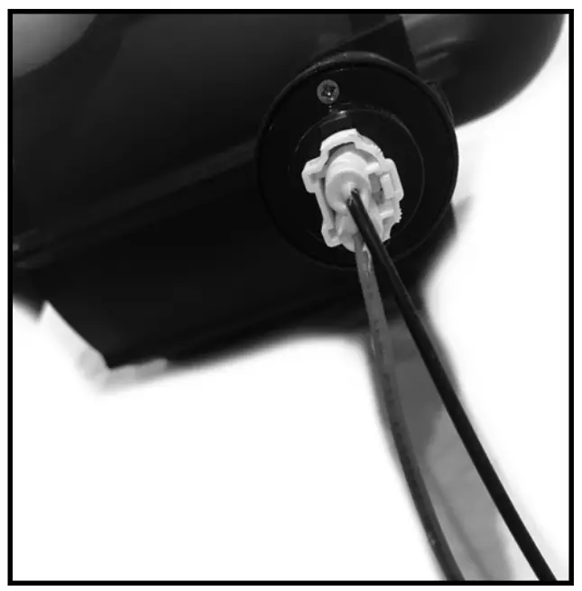 POOLCANDY Splash runner Motorized Luxury Pool Lounger - Step 4.