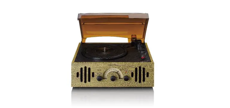 Lenco Tt-41 Turntable With Radio User Manual Lenco Tt-41 Turntable With Radio User Manual