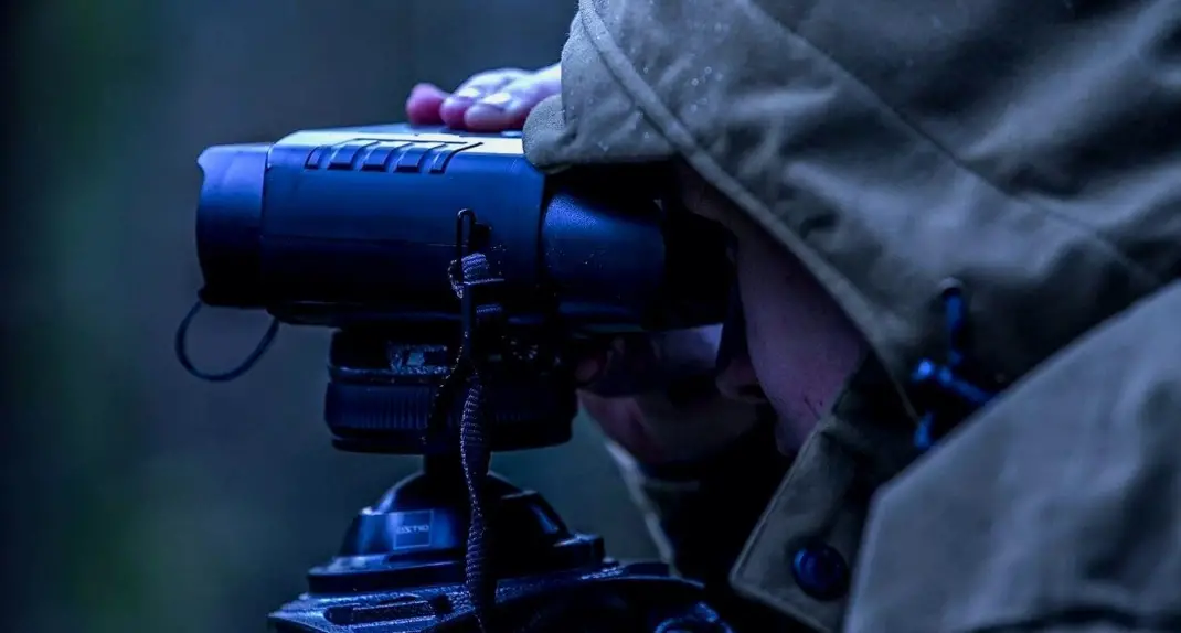 Levenhuk Labzz Nv5 Night Vision Binoculars User Manual