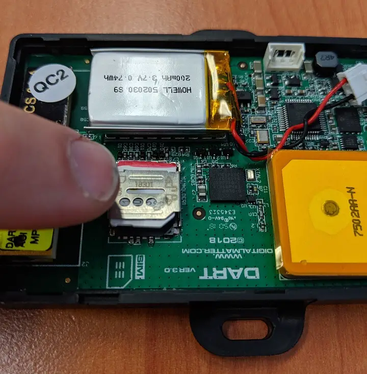 CalChip-CONNECT-SEN-000033-000-Digital-Matter-Dart2-4G-Tracker-fig2