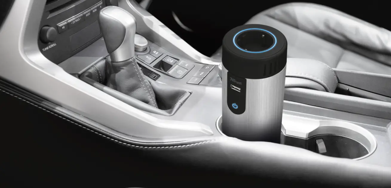 Trust 20838 Car 230 Volt Power Socket 150 W User Guide