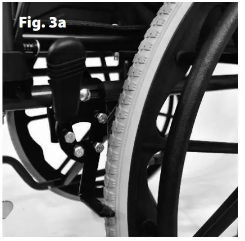 aidapt SGLY00100818A Deluxe Self Propelled Steel Transit Chair - fig 3a