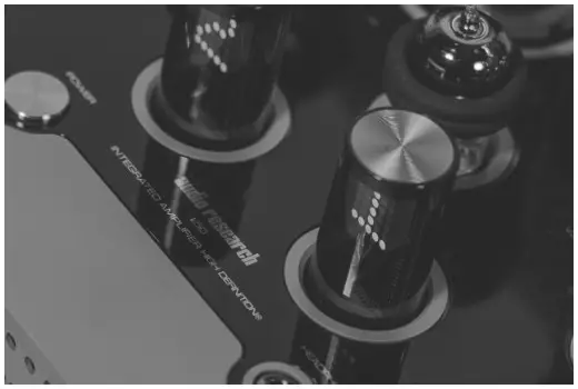 audio research ARC I50 Integrated Amplifier - installed tubes