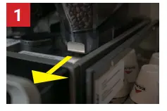 Rancilio-Weekly-Bean-Hopper-Cleaning-FIG-1