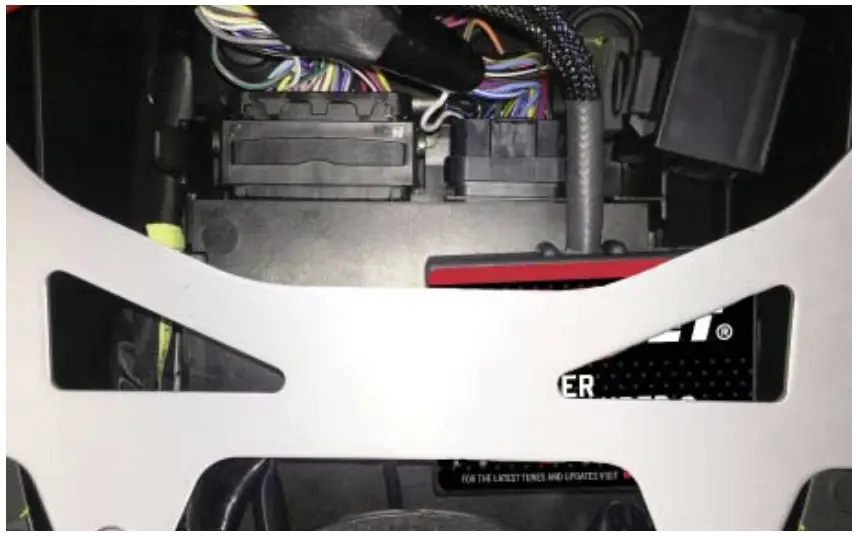 Installing The Power Commander 6