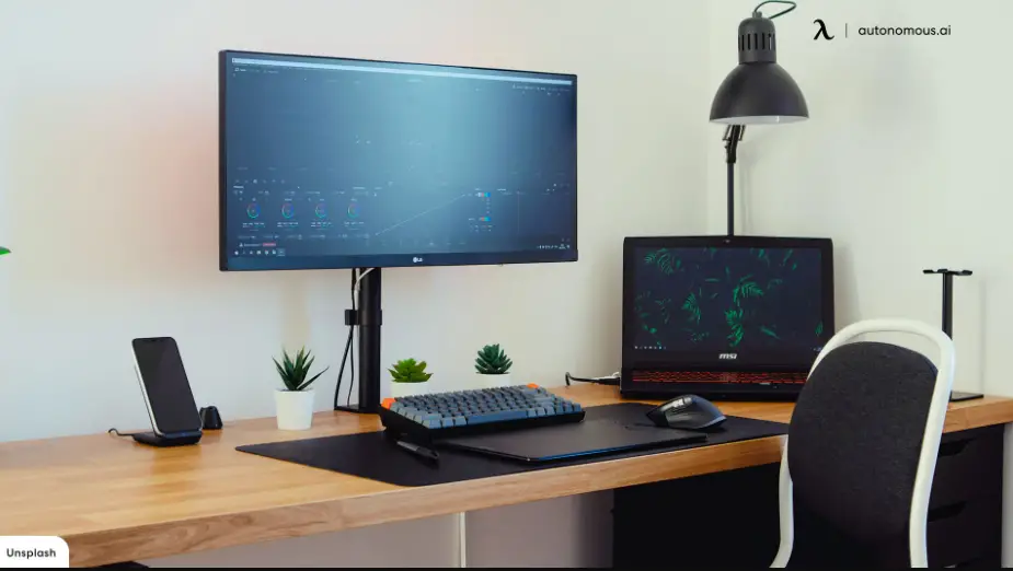 Uplift Desk Mon054 Moontower Quad Monitor Arm Instructions